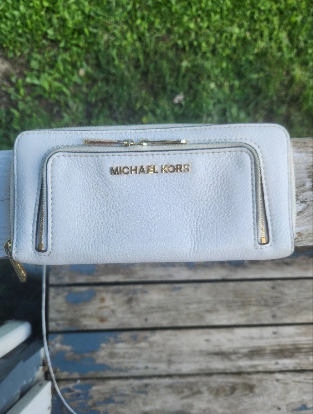 Michael Kors Double Pocket Zip Around Long Wallet EUC